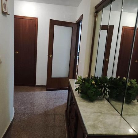 10-46-1- Комната В Квартире Для 4 Человек В Аликанте Alicante Zewnętrze zdjęcie